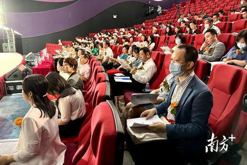 汕頭市語言藝術(shù)協(xié)會(huì)成立,匯聚文藝力量講好汕頭故事